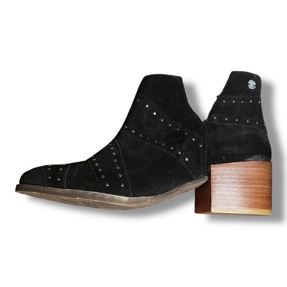 Roxy Black Suede Leather Studded Booties Lexie J Size 8 / EU 38 - Picture 2 of 7